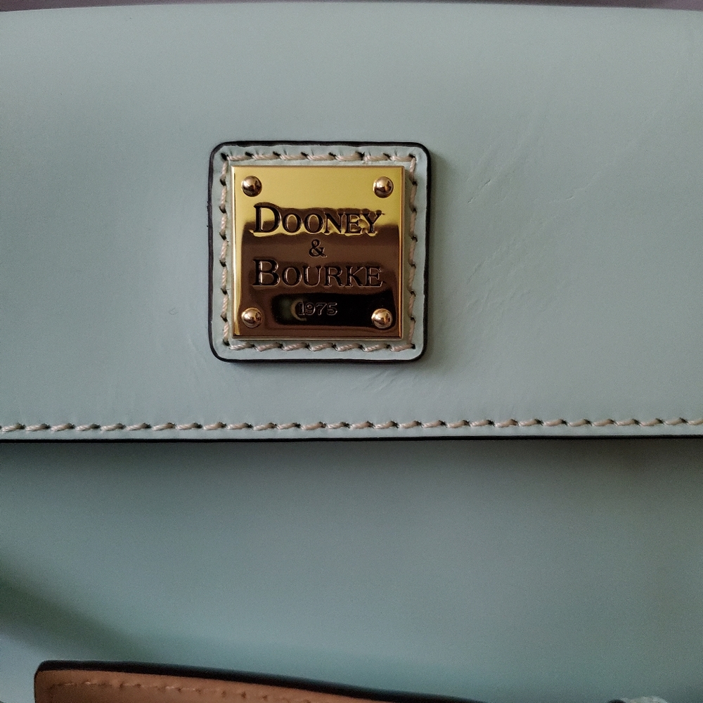 ❌❌SOLD❌❌Dooney and Bourke crossbody bag - Picture 6 of 14